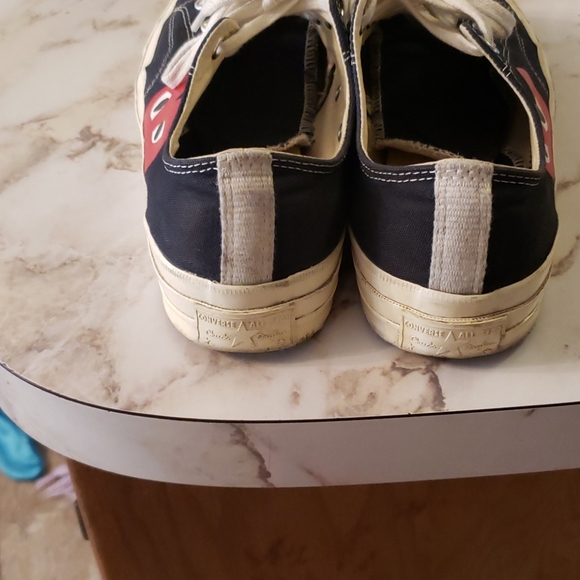 Converse - Picture 3 of 4